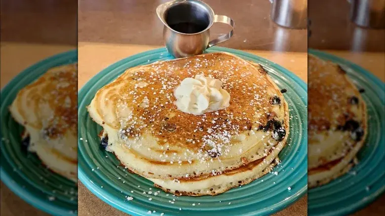5 Local Diners I Frequent For Classic Comfort Food In Seattle