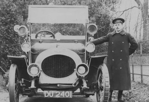 Chauffeur - All about the heat.