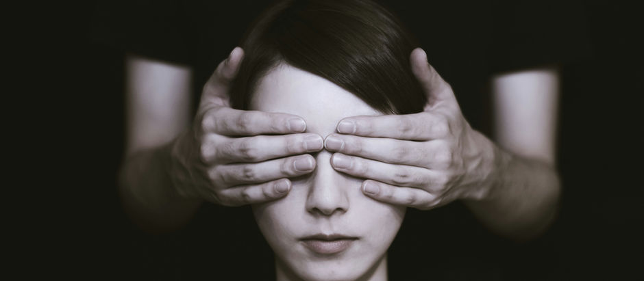 Invisible internationals