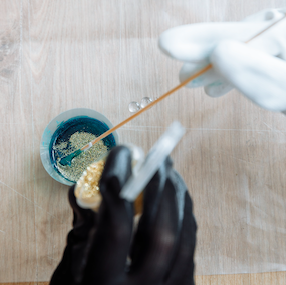 Resine epoxy, pigments couleurs
