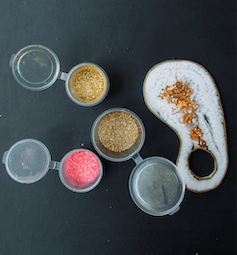Resine epoxy, pigments couleurs