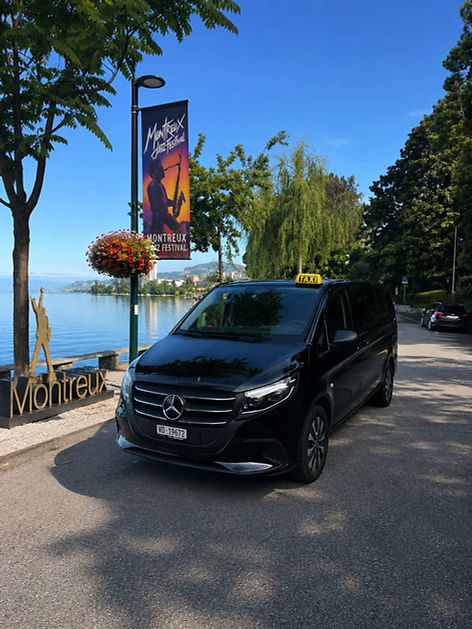 Van de Taxi Royal à Montreux