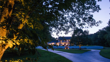 This Hidden Mansion In Tennessee Is Available For Your Next Vacation