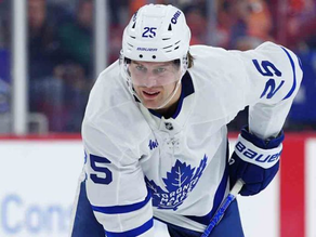 Toronto Maple Leafs Place Defenceman on IR as Troubles Worsen