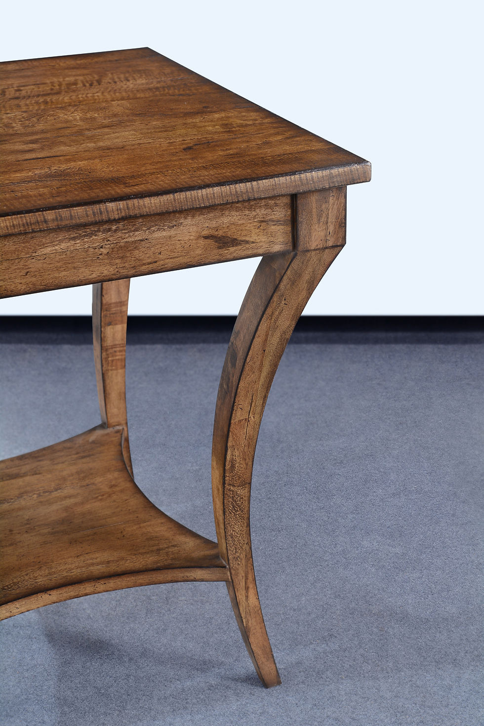 Thumbnail: D.31.R - Bendale Lamp Table