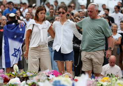 La heroica acción de un civil que desarmó a uno de los terroristas