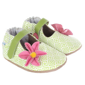 $25 Off $75 Robeez Purchase + Free Shipping!