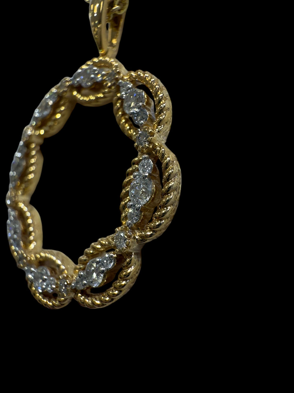 Thumbnail: Circle Twisted Diamond Pendant