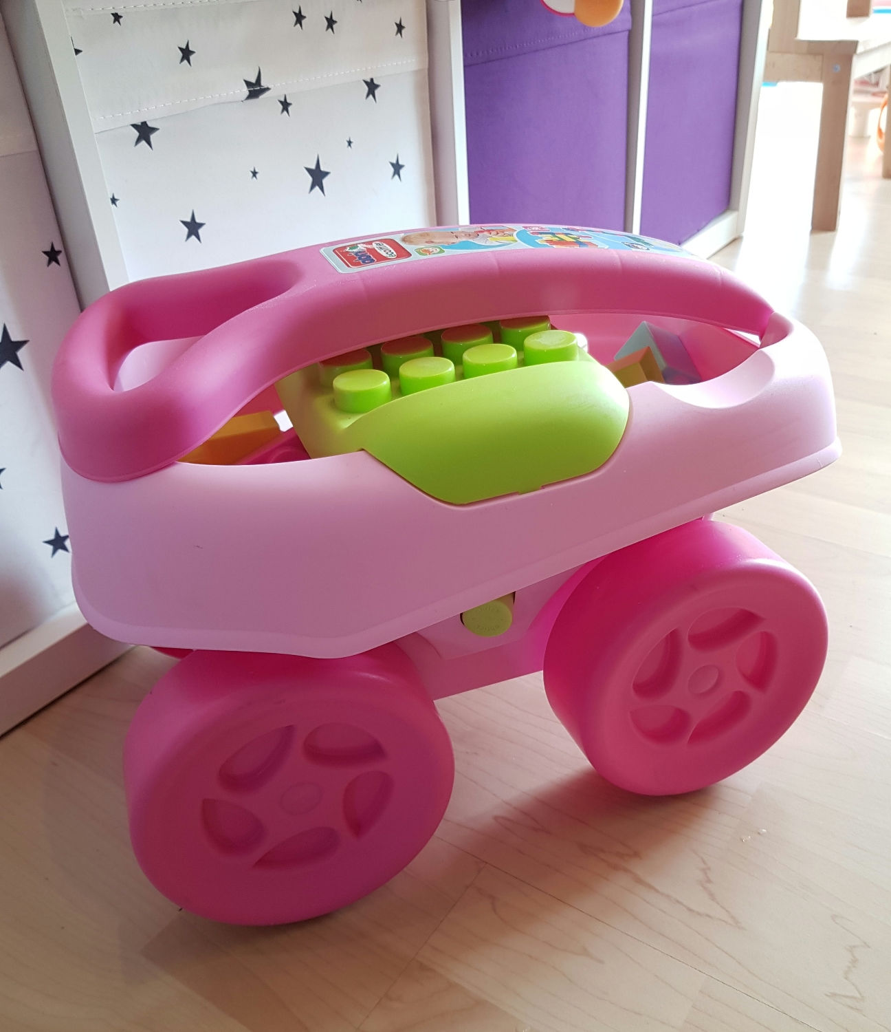 Chariot rose avec briques Abrick - Ecoiffier -