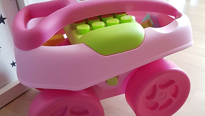 Chariot rose avec briques Abrick - Ecoiffier -