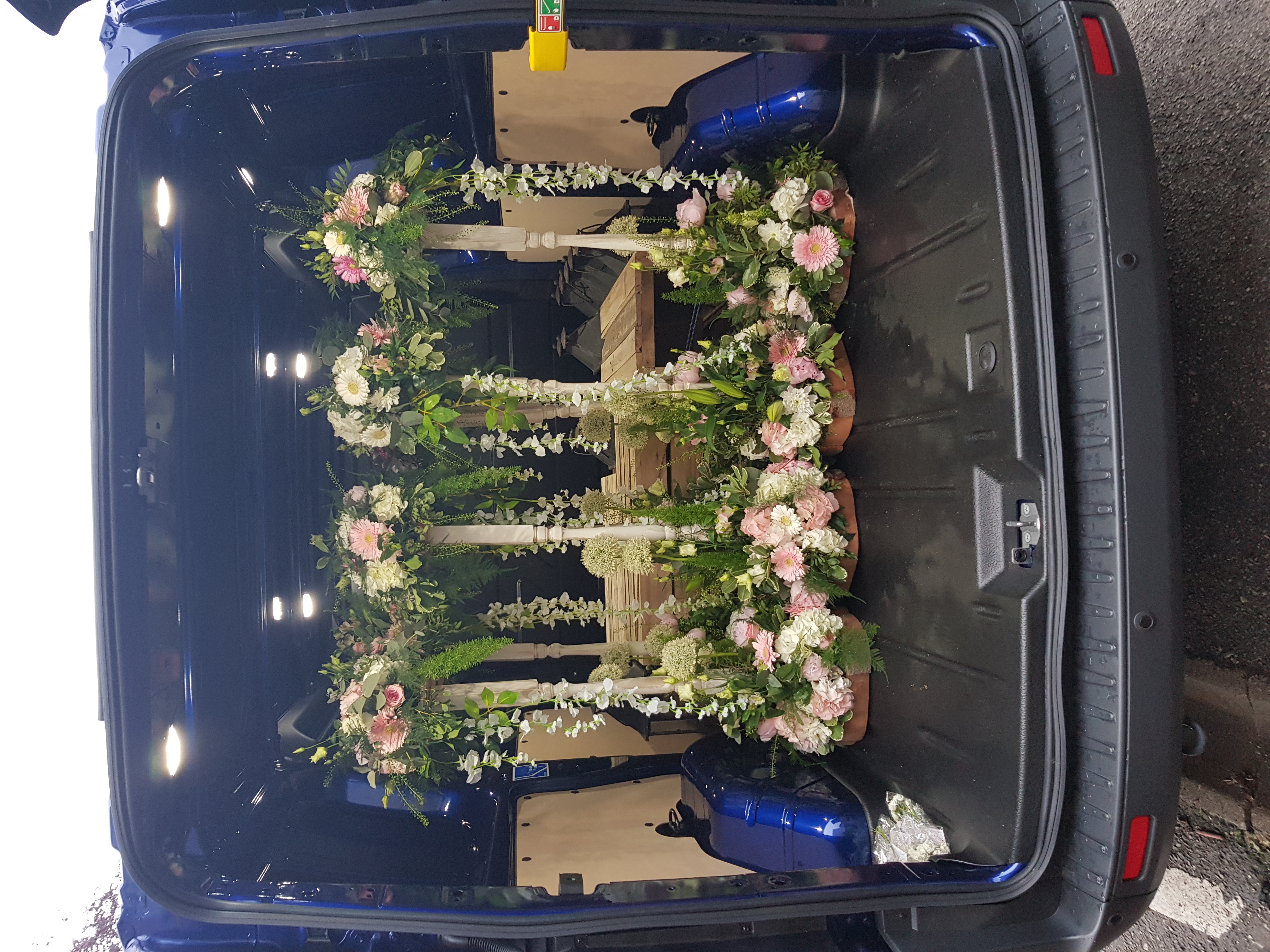 WEDDING FLOWERS Passion Flowers Pontefract WF8 4HN
