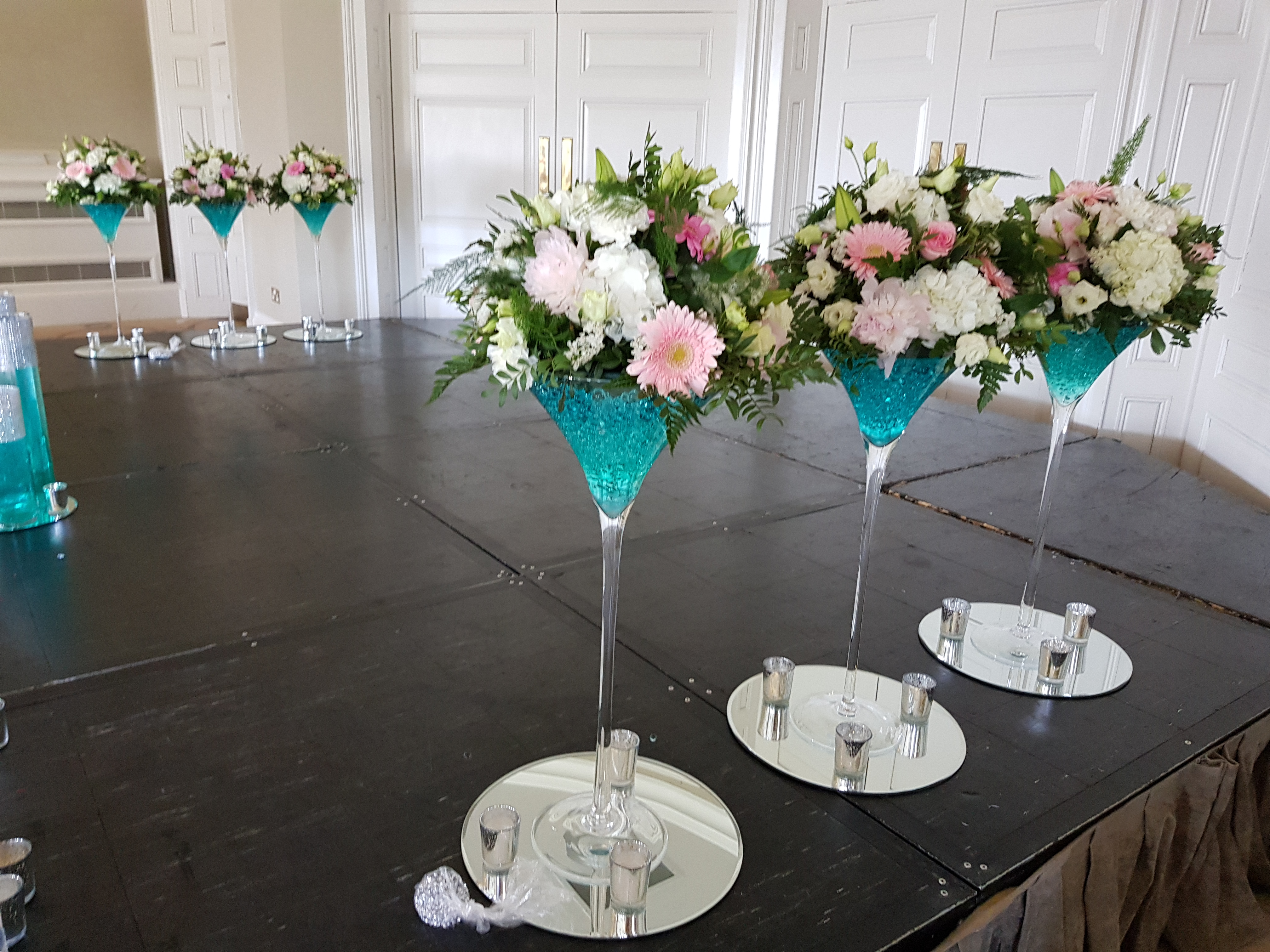 WEDDING FLOWERS Passion Flowers Pontefract WF8 4HN