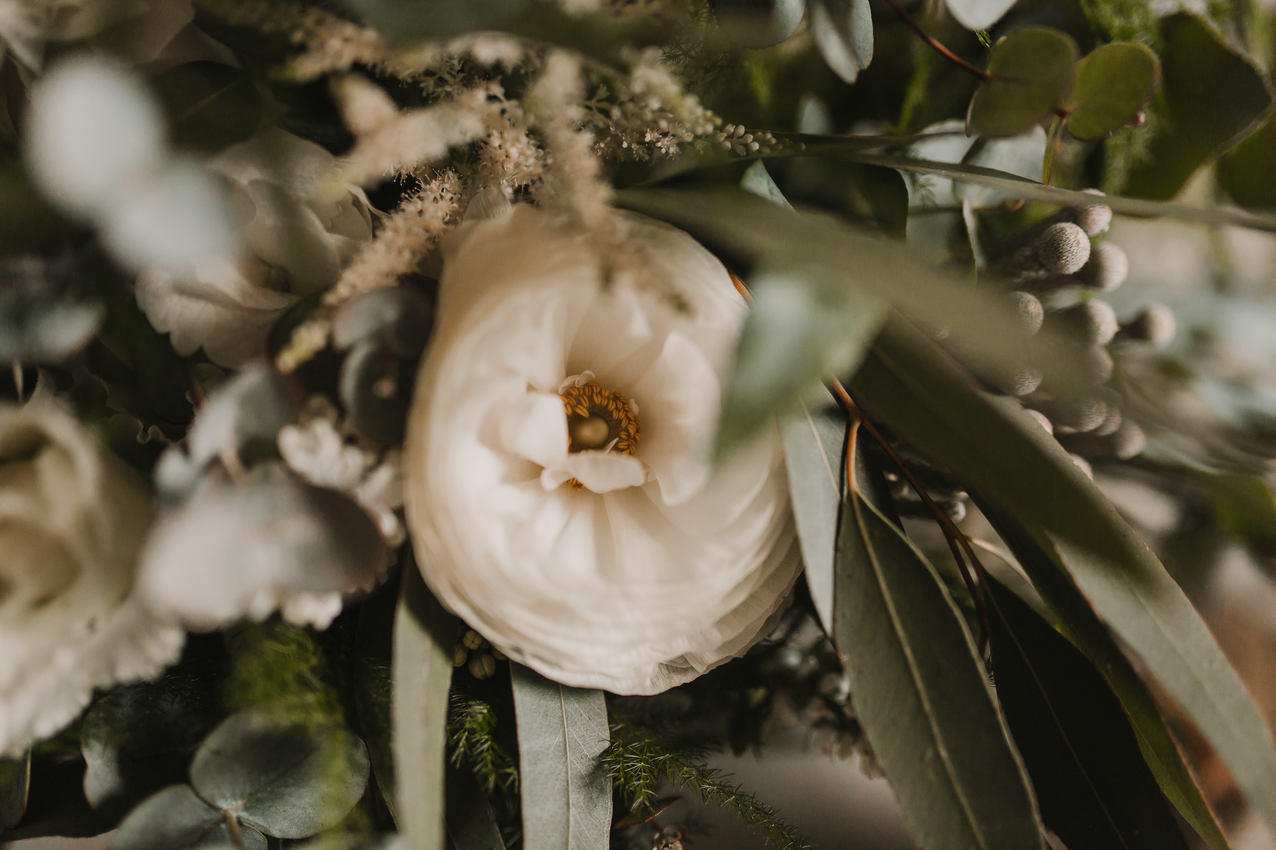 WEDDING FLOWERS Passion Flowers Pontefract WF8 4HN