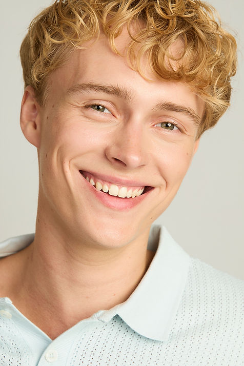 Gustav_Smash_Agency-(17 of 30).jpg