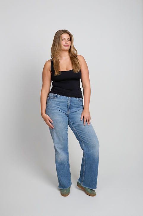Josefine_Smash_Agency-(11 of 14).jpg