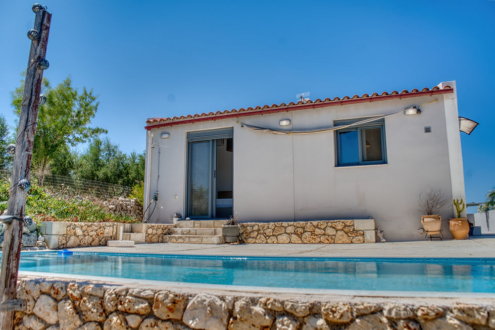 Beautiful One-Level Home with Mountain Views in Litsarda, Crete - image 5