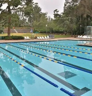 Why Swimming Pool Construction in Kolkata Feels So Expensive – A Smart Budget Planning Guide