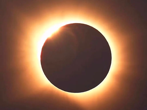 Eclipse Solar Total Aconteceu Hoje!