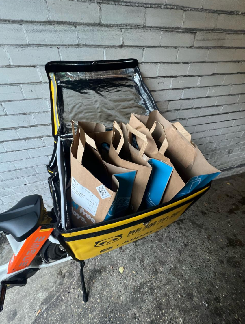 VaiVan Bicycle Couriers