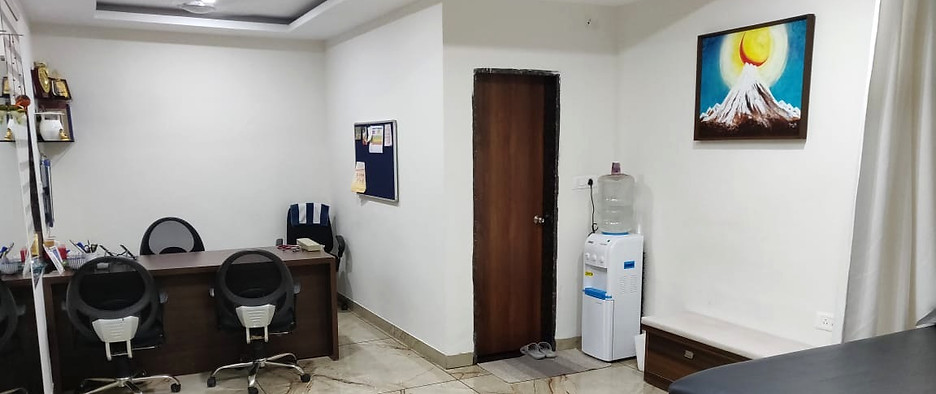 Physionize%20clinic_pic_edited.jpg