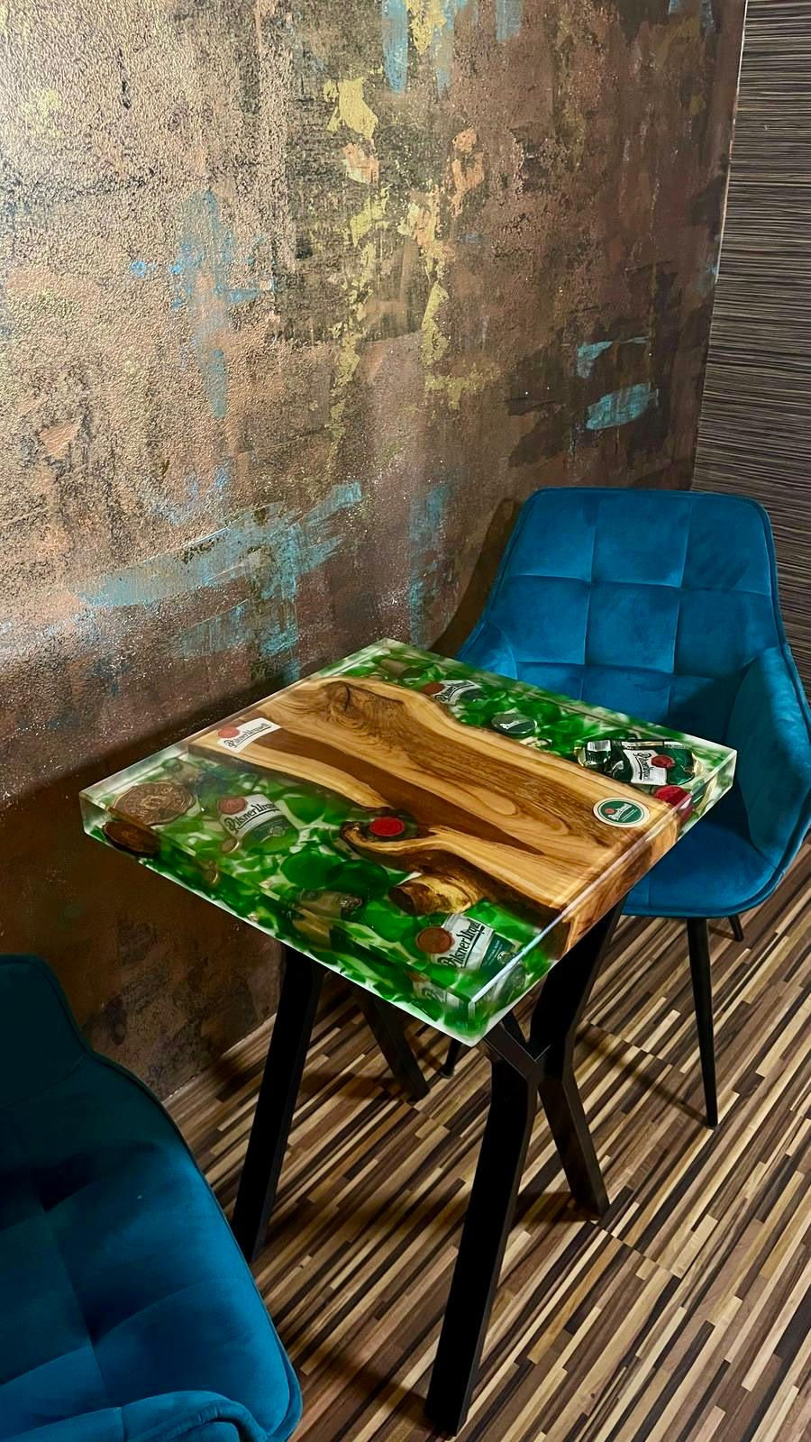 Miniatura: Pilsner Urquell Table