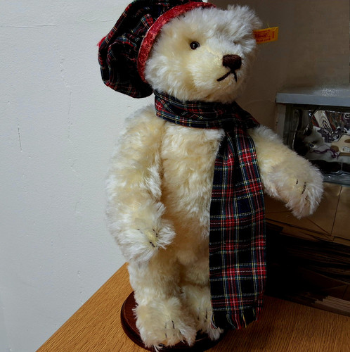 Steiff Winter Bear Hamish With Growler - 654459 | Harrodsteddybears