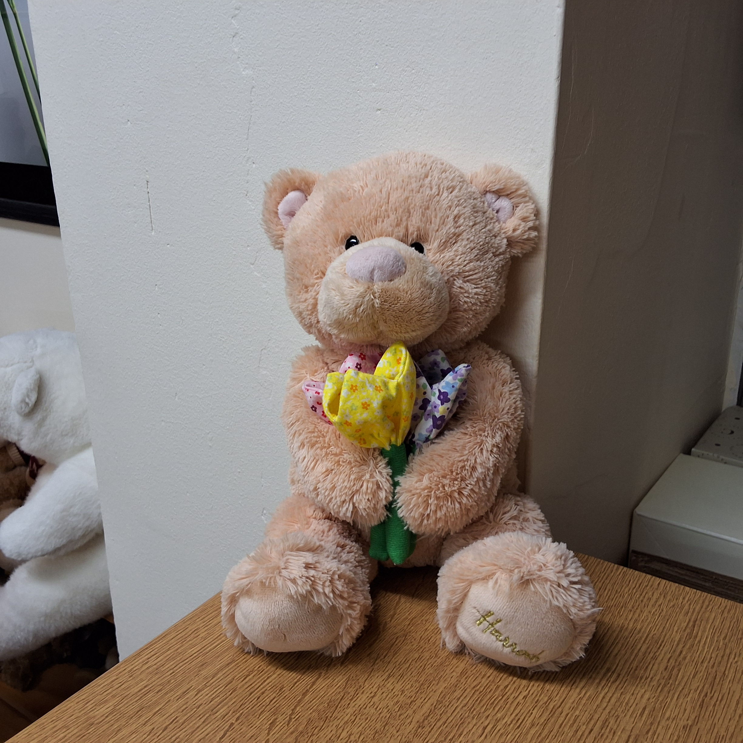 Harrods Loving Bear with Flowers in her hands