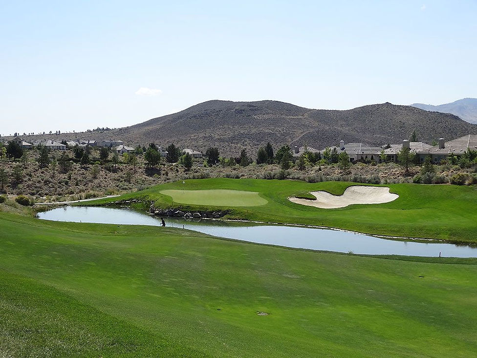 Somersett-11th-green-golf-course-gurus.jpg