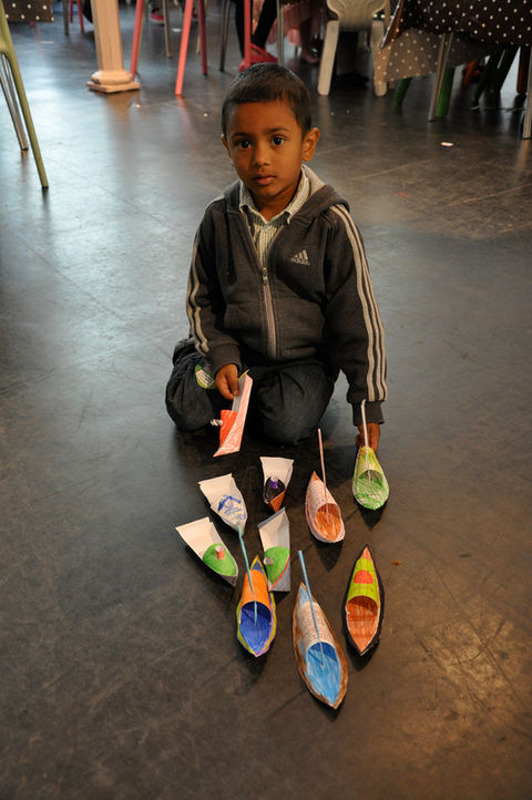 Toy Boat building workshop V&A 06.jpg