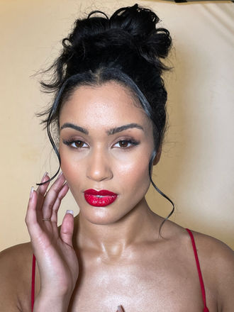 Valentines day makeup artist
