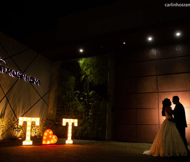 Espaço para festa de casamento, festa de debutante, aniversário, evento corporativo. Espaço para finamente decorado, climatizado, atendimento personalizado e localização extremamente privilegiada. Agende uma Visita e conheça o melhor espaço para festas do Guarujá