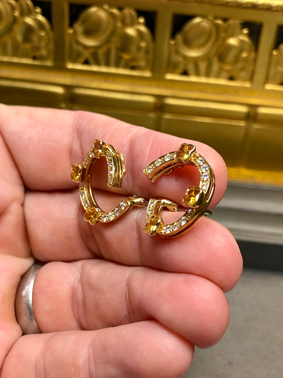 Thumbnail: MATTIOLI 18K Yellow Gold Italian Orange Sapphire Diamond Circle Huggie Earrings