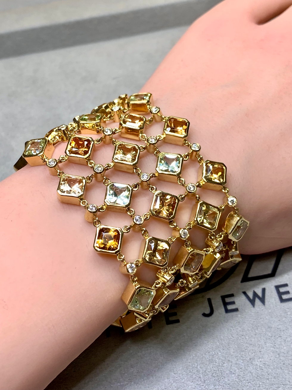 Thumbnail: Temple St. Clair 18K Diamond Sphene Hera Linky Pietra Wide Wrap Cuff Bracelet