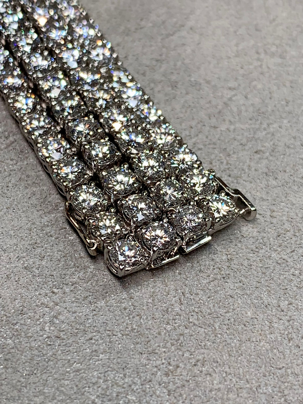 Thumbnail: David Webb Vintage Platinum 18K 4 Row Wide Diamond Bracelet 31.31ctw G Vs 6.75"
