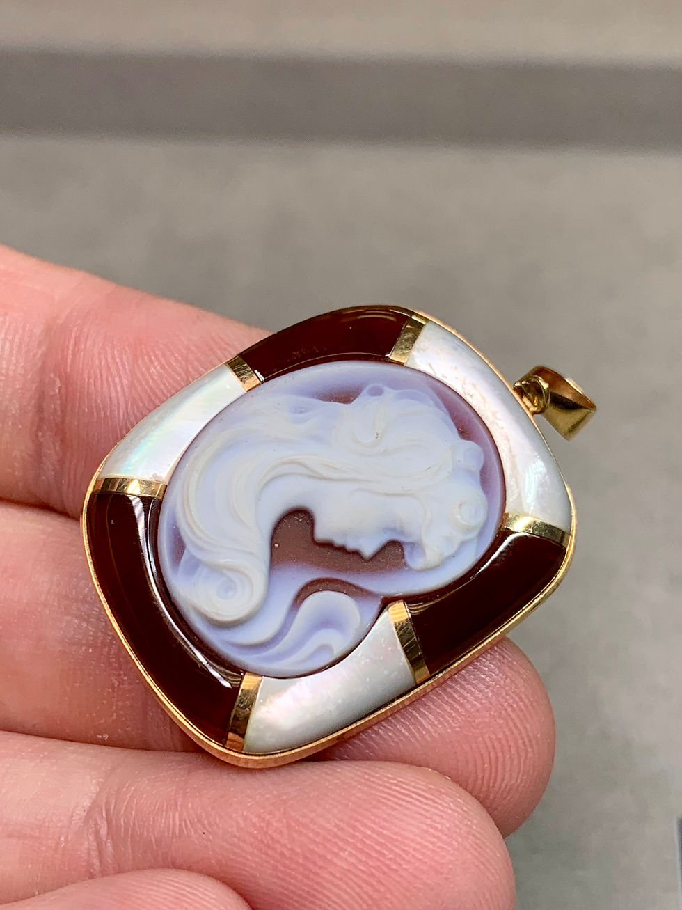 Thumbnail: Estate 1950’s 18K Gold Hardstone Cameo Carnelian Mother of Pearl Pendant