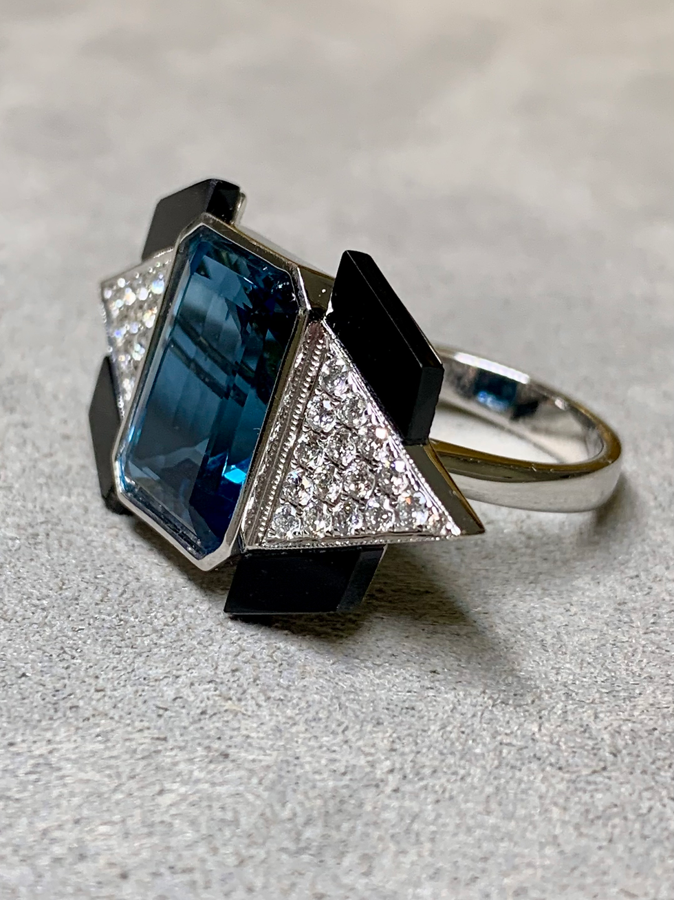 Thumbnail: Estate 18K London Topaz Pave Diamond Carved Onyx Deco Cocktail Ring 10.60ctw 