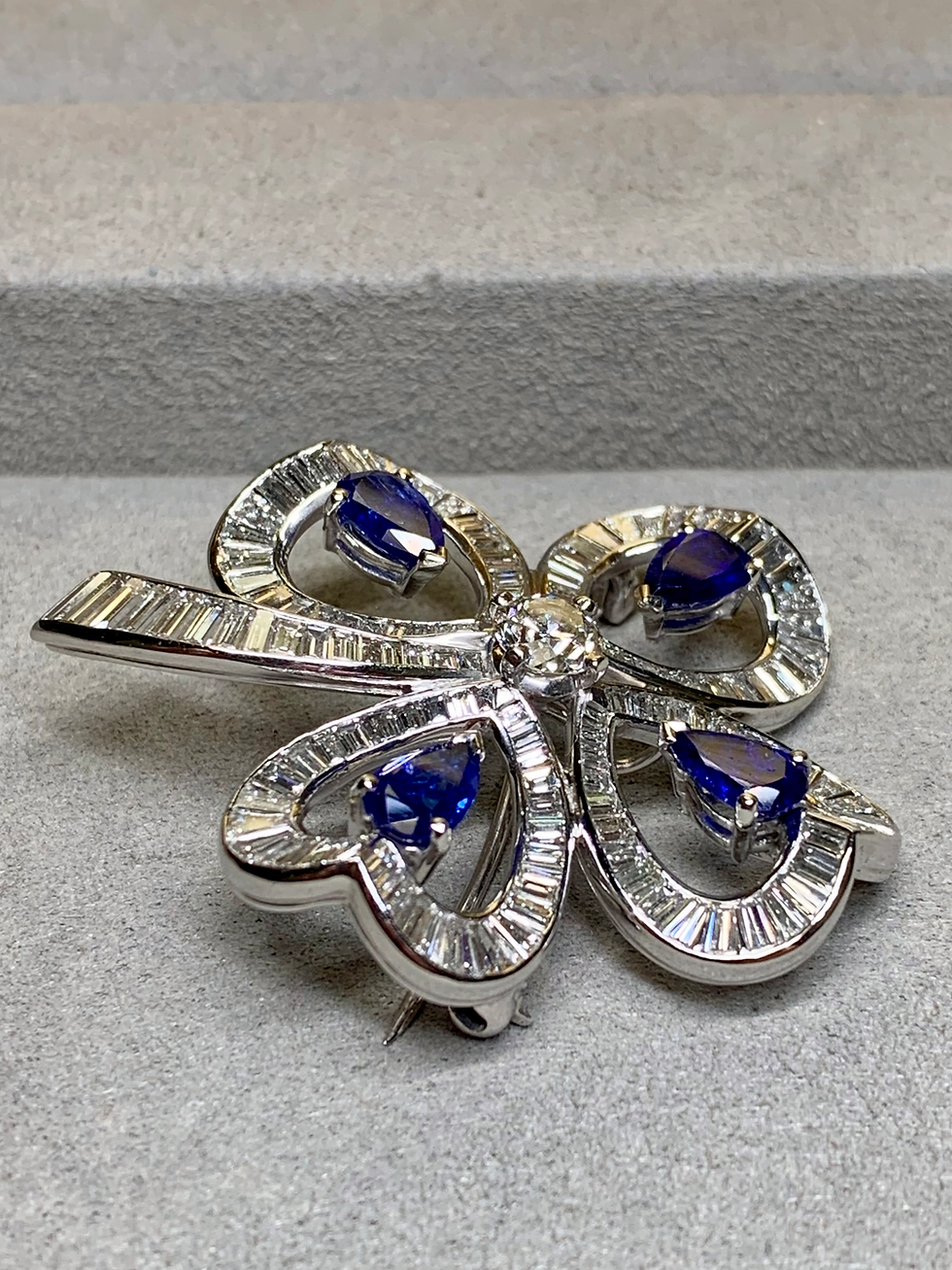 Thumbnail: Vintage Platinum Diamond Sapphire Clover Brooch Pendant BURMA No Heat GIA 12.40c