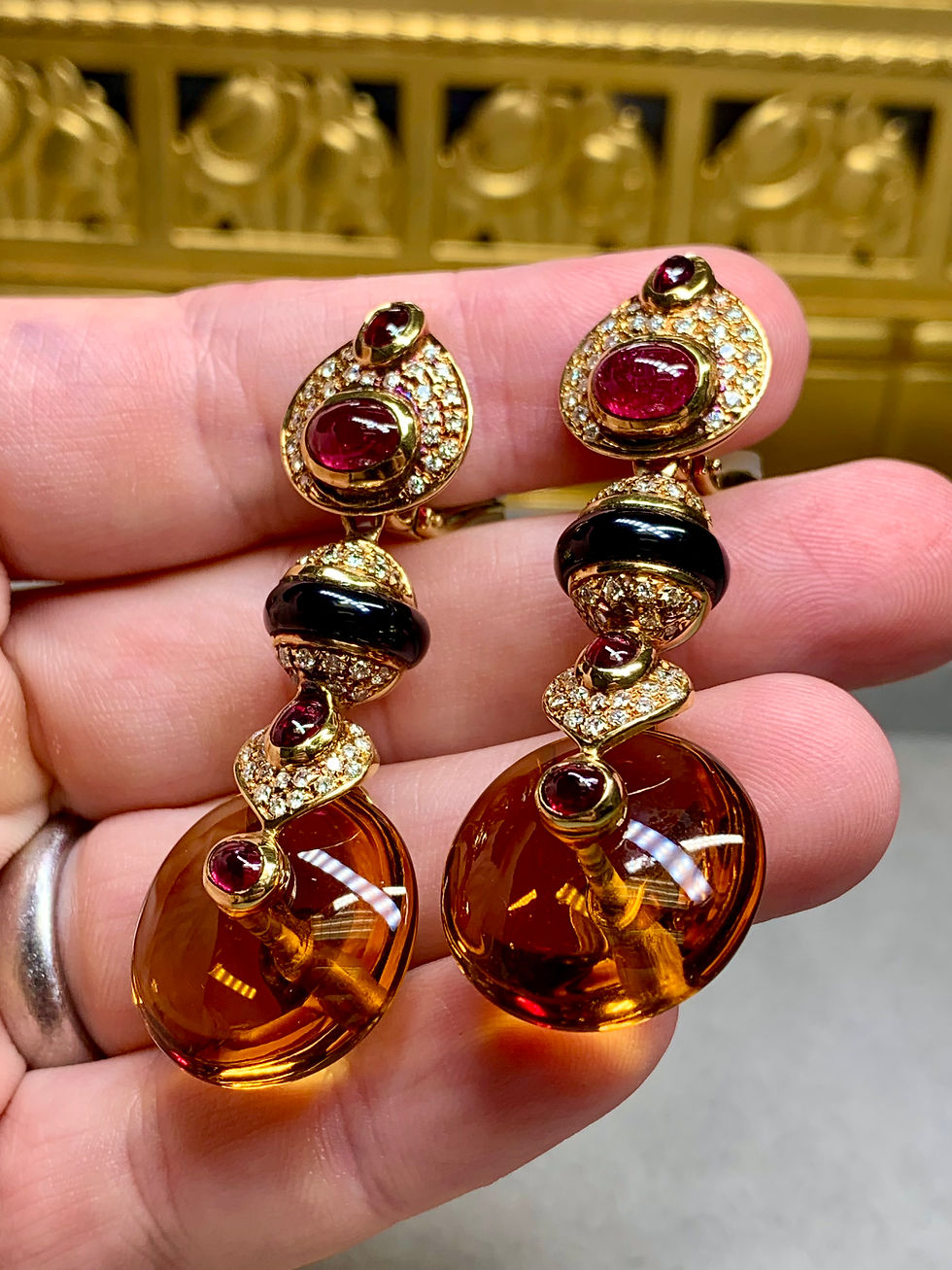 Thumbnail: Estate 18K Diamond Cabochon Ruby Onyx & Citrine Disc Long Drop Dangle Earrings