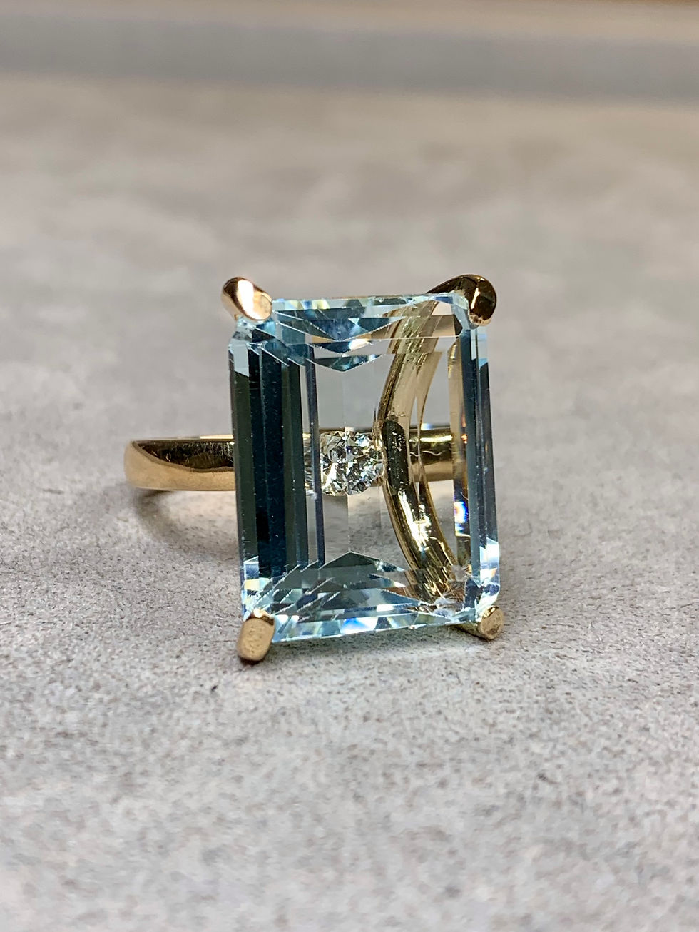 Thumbnail: Estate 18K Emerald Cut Aquamarine Peekaboo Diamond Italian Cocktail Ring 26ct