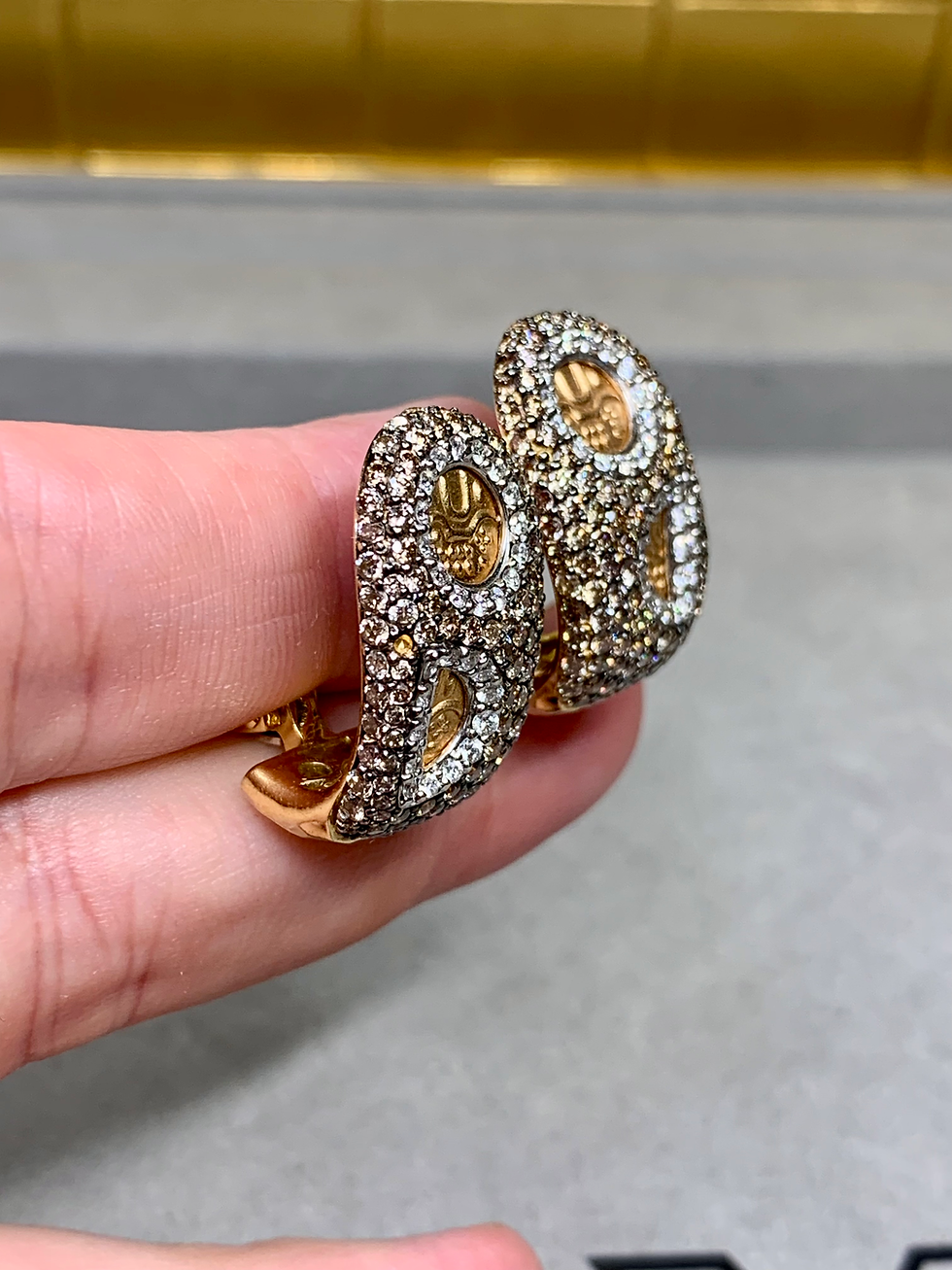 Thumbnail: Roberto Coin 18K Fancy Brown White Pavé Diamond Wide Huggie Earrings 4ctw