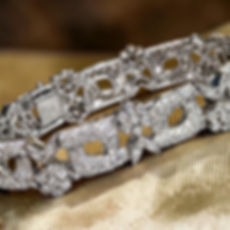 Estate 18K While Gold Zydo Italian Floral Motif Pavé Diamond Bracelet 9ctw