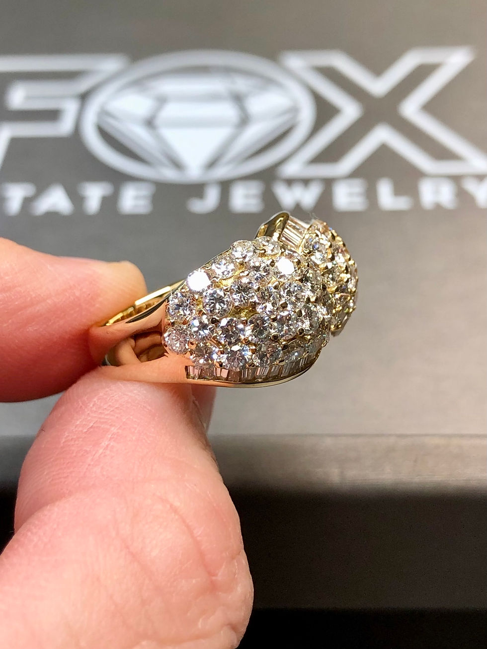Thumbnail: Estate 18K Round Baguette Diamond Crossover Cluster Cocktail Ring 5ctw Sz 6.25