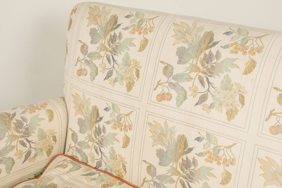 Thumbnail: Pair of 19th Century George II style settees
