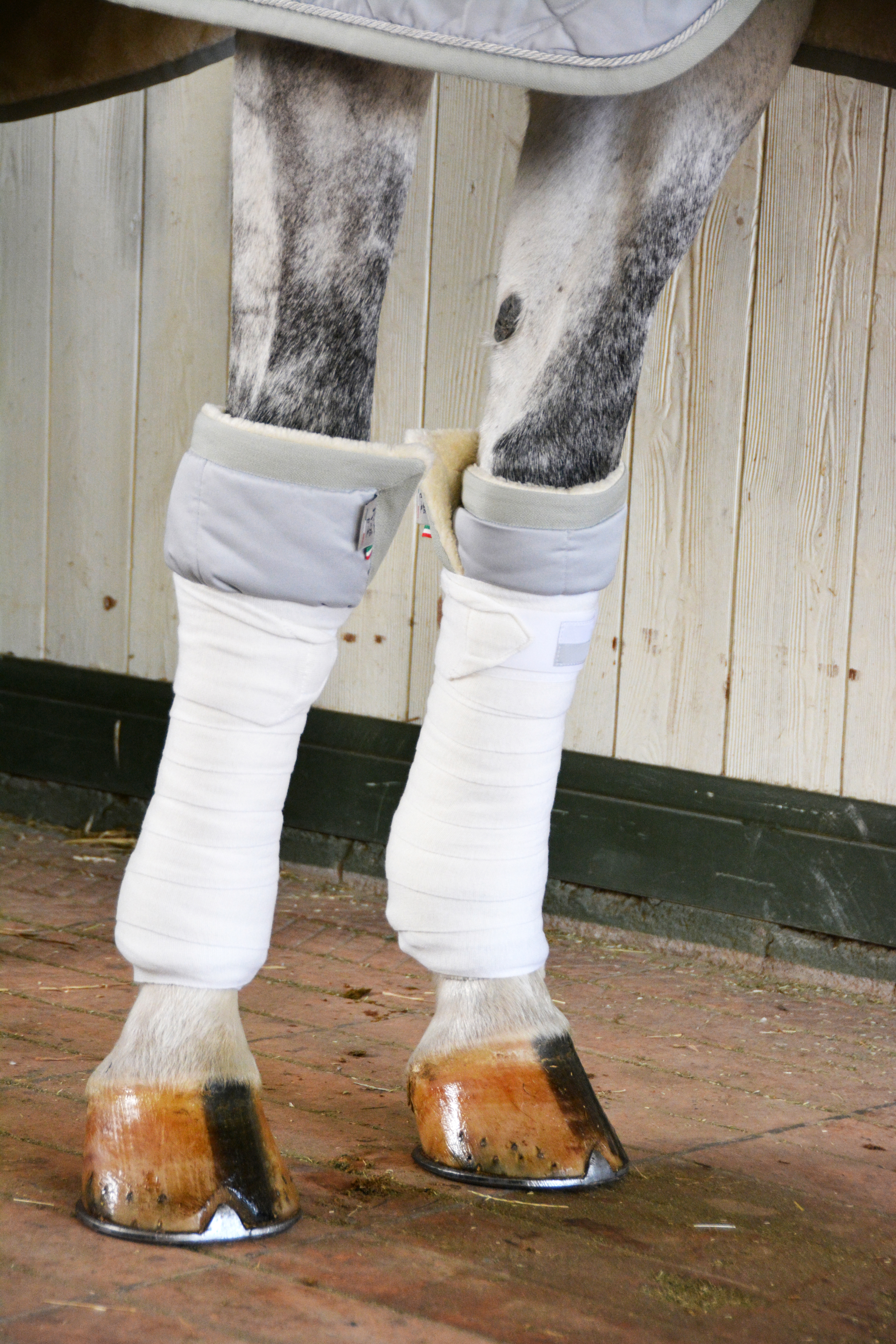 Bandagierunterlagen aus Biokeramik