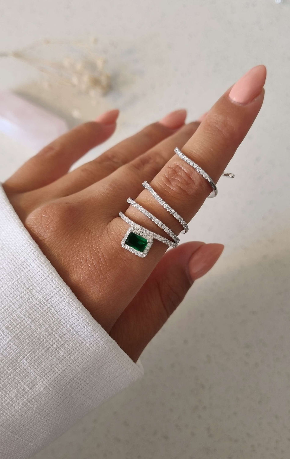 תמונה ממוזערת: טבעת ספירלה שילוב אבן 