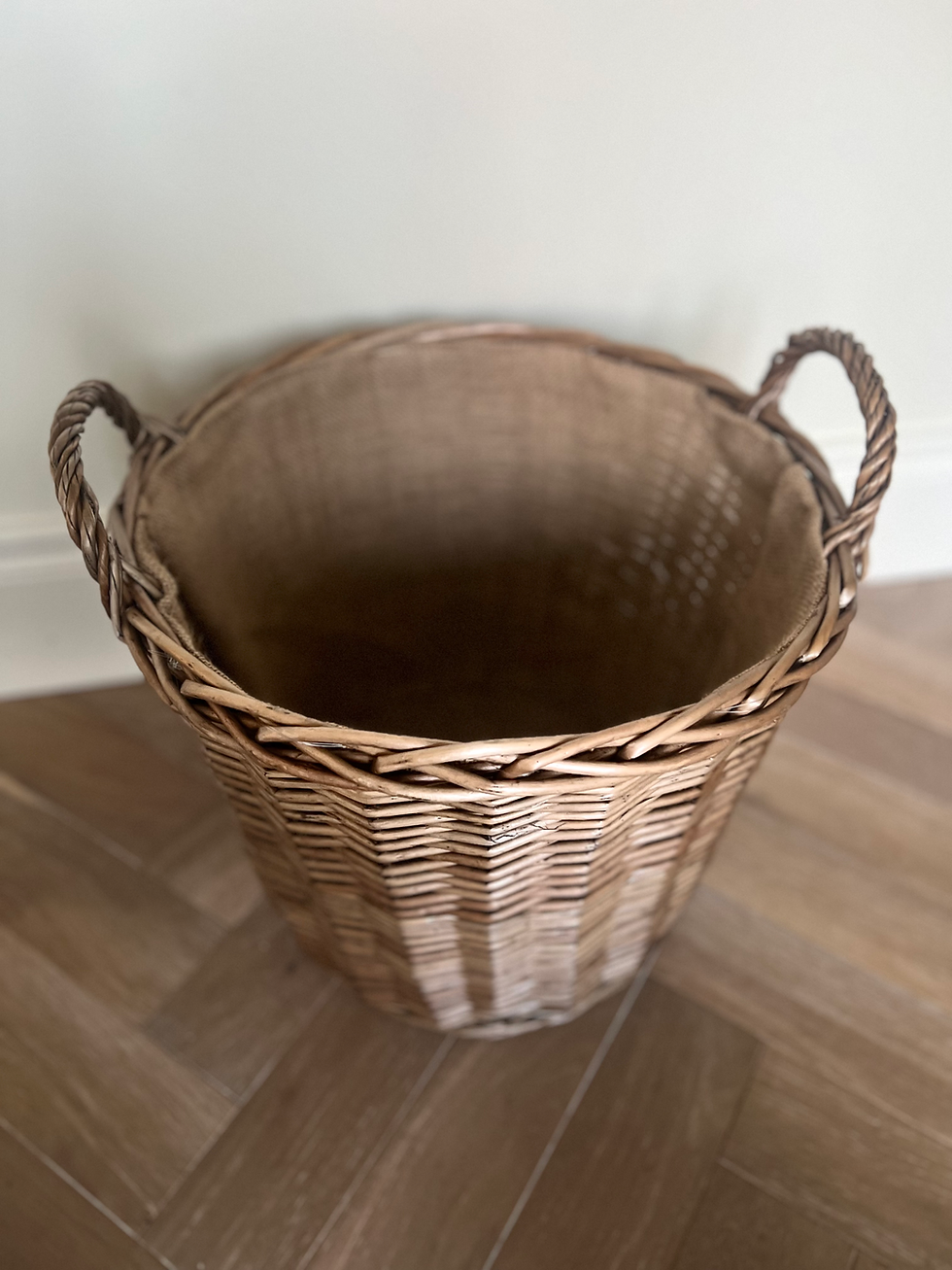 Thumbnail: log basket wicker