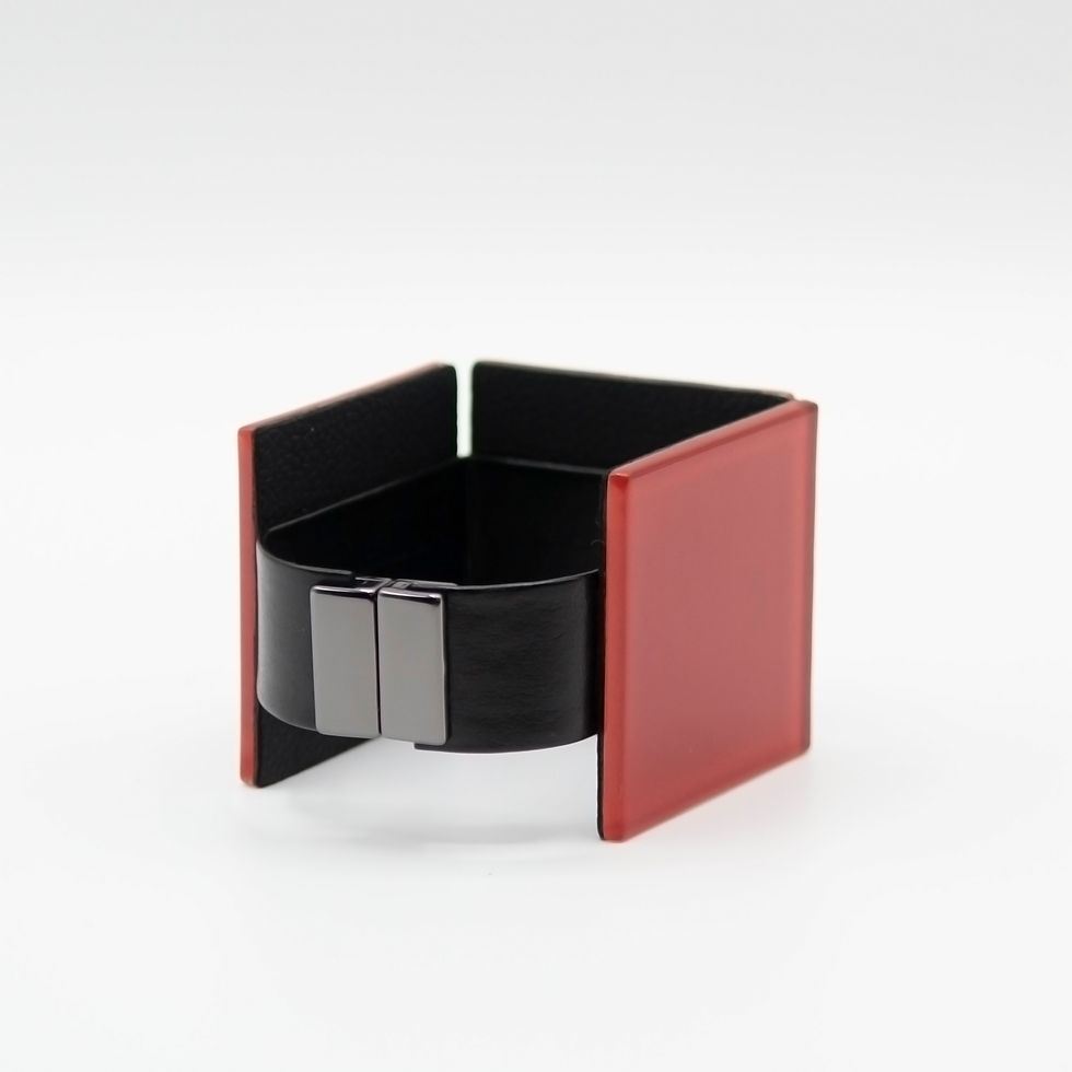 Thumbnail: Élan Split Square Bracelet