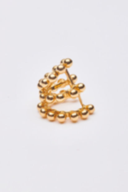 Piercing triplo bolinhas