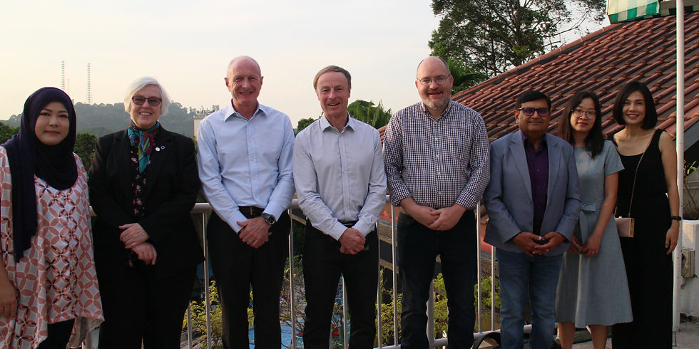 From L-R: Anita Sabidi, A4D Coordinator, Indonesia; Prof Alicia Jenkins, Chair, IDF-WPR; Charles Toomey & Jerry Gore, A4D Co-founders; Dr. Steven James, University of the Sunshine Coast; Dr Shailendra Bajpai, Medical & Public Affairs, Director, embecta; Kar Yiu Hong, Medical Associate, embecta; Fiona Ooi, Regional Manager, A4D