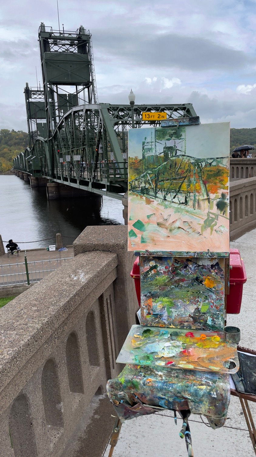 Side view of Liftbridge